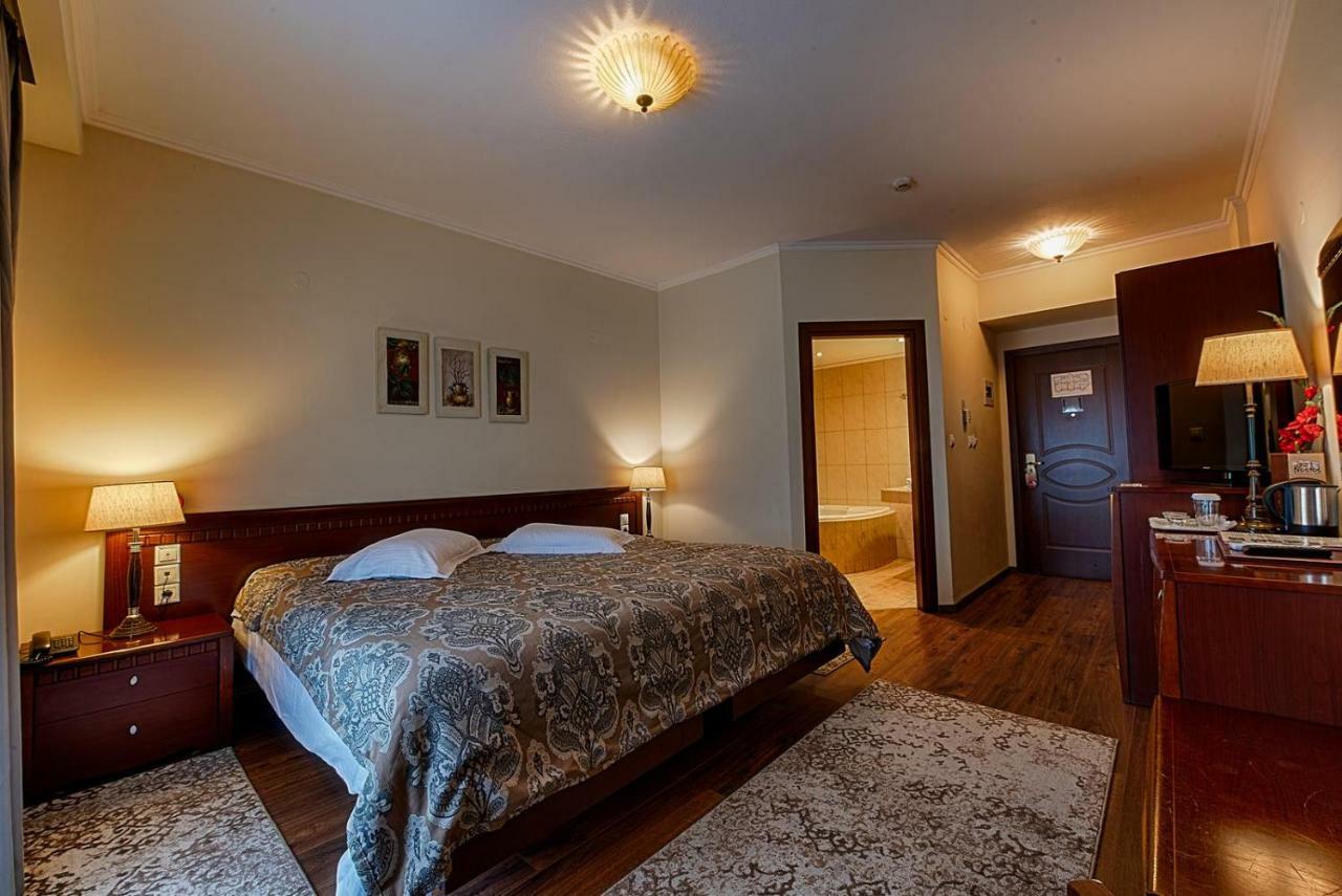 Hotel Nostos Kastoria Buitenkant foto